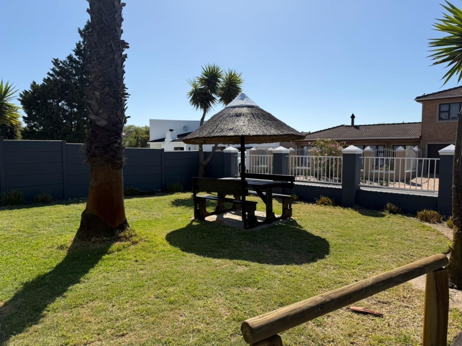 4 Bedroom Property for Sale in Milnerton Ridge Western Cape